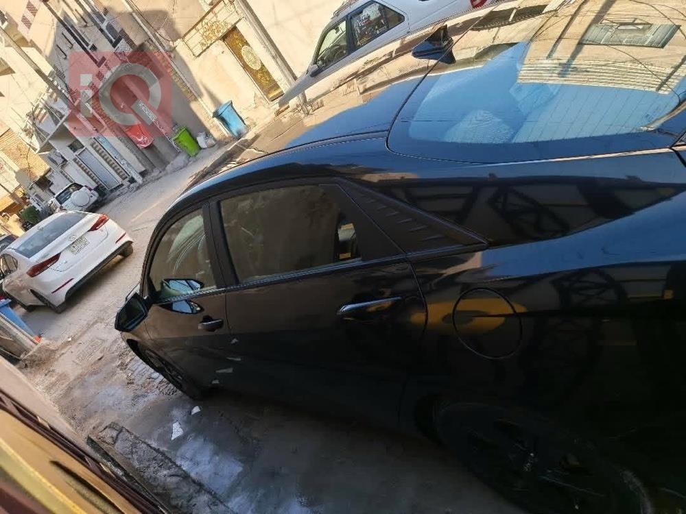 هیوندای ئەلەنترا